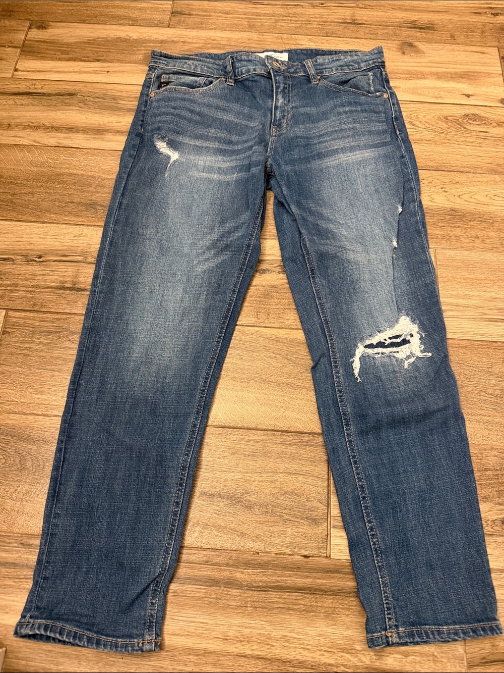 Women’s Distressed Blue Denim Jeans - Classic Fit